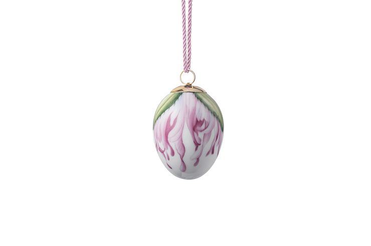 Easter Egg - Pompom Poppy Petals